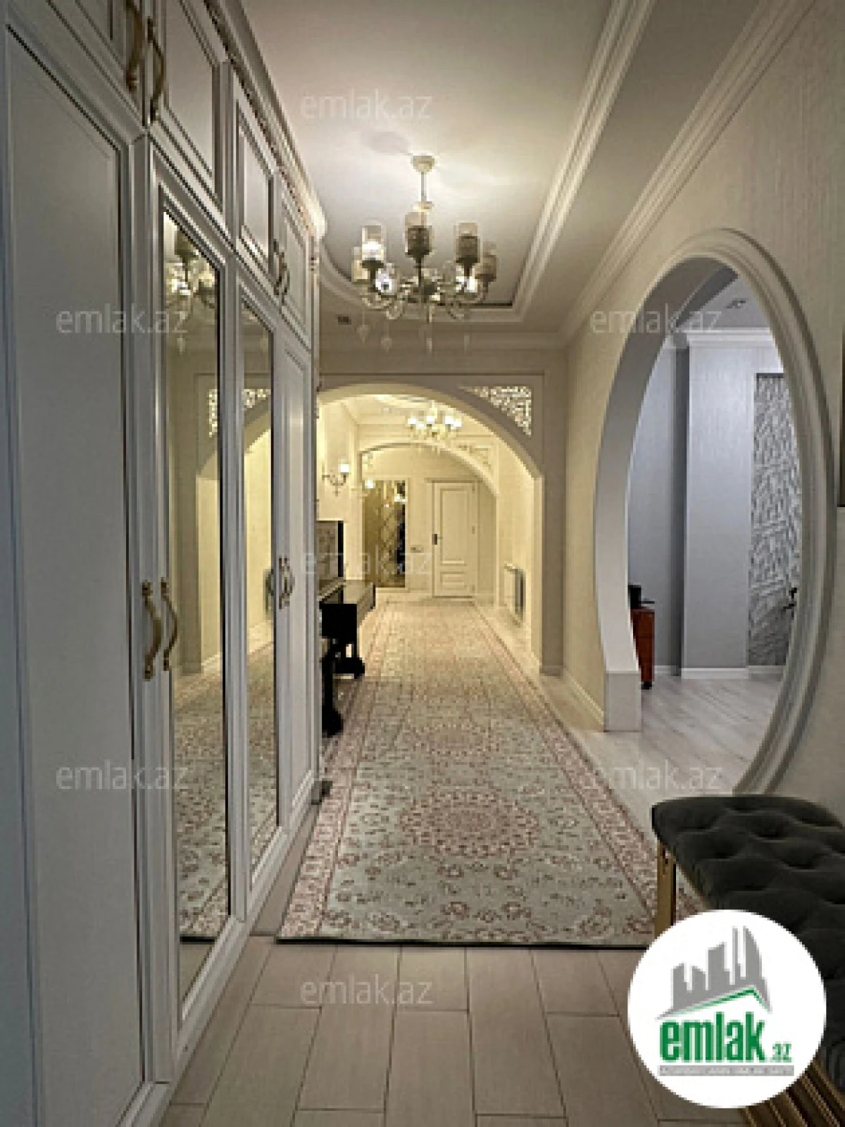 Satılır 3 otaqlı yeni tikili 150 m²