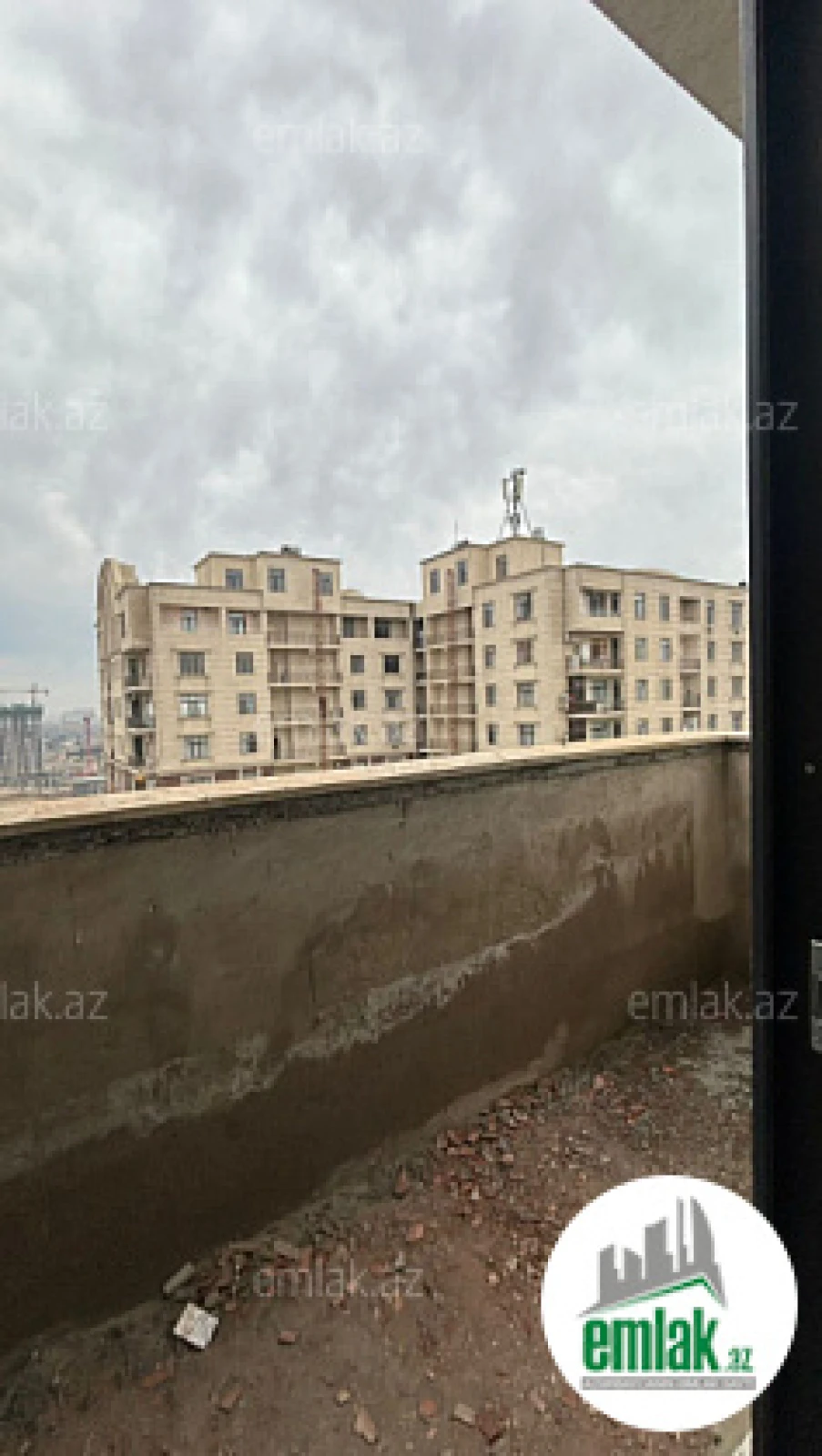 Satılır 2 otaqlı yeni tikili 83 m²