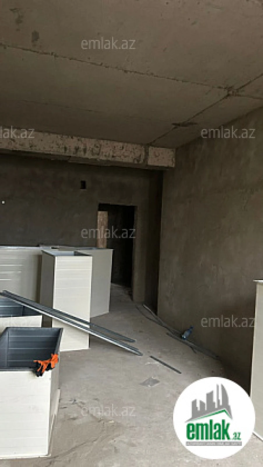 Satılır 2 otaqlı yeni tikili 83 m²