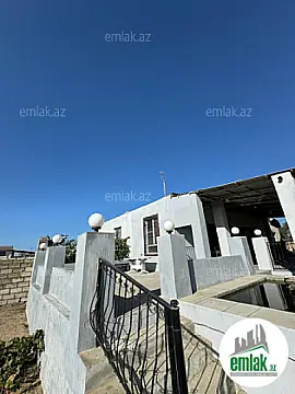 Satılır 3 otaqlı həyət evi 100 m² — Bakı 3 otaq 100.00 m²