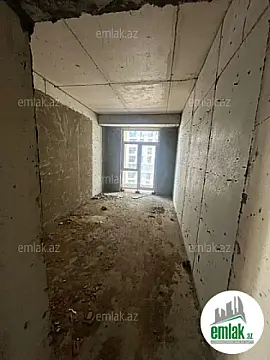 Satılır 3 otaqlı yeni tikili 130 m²