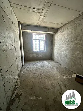 Satılır 3 otaqlı yeni tikili 130 m²