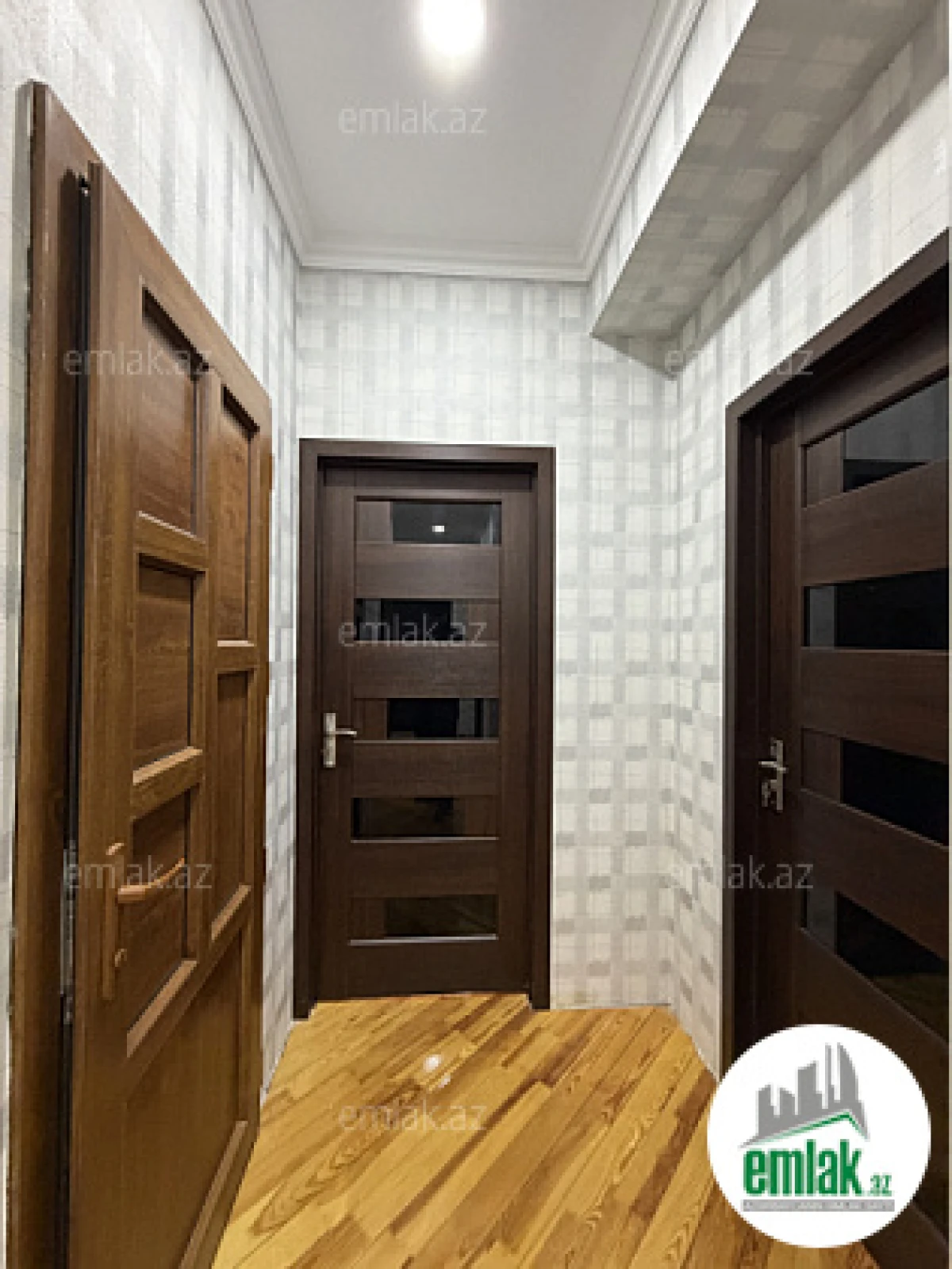 Satılır 3 otaqlı yeni tikili 75 m²