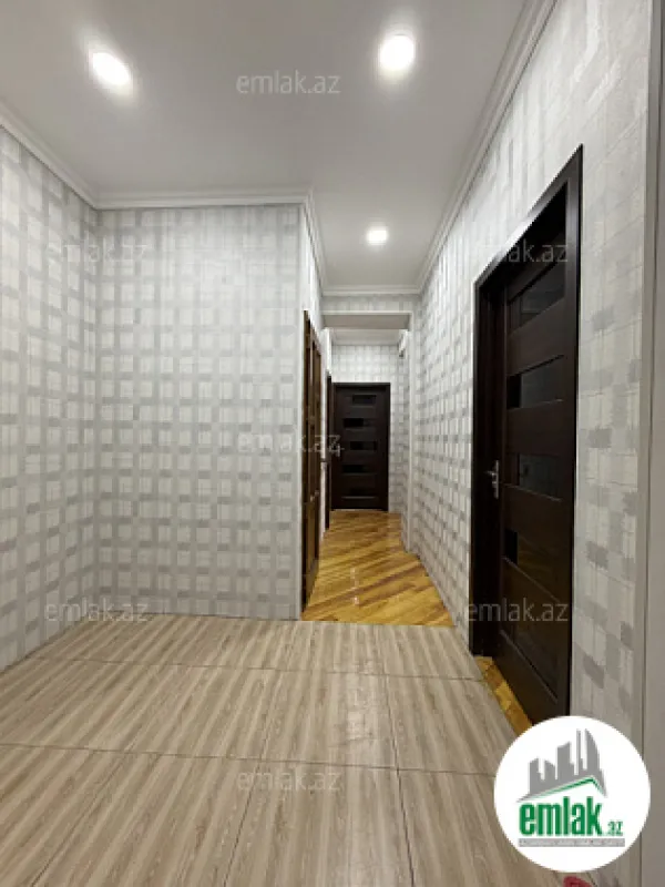 Satılır 3 otaqlı yeni tikili 75 m²