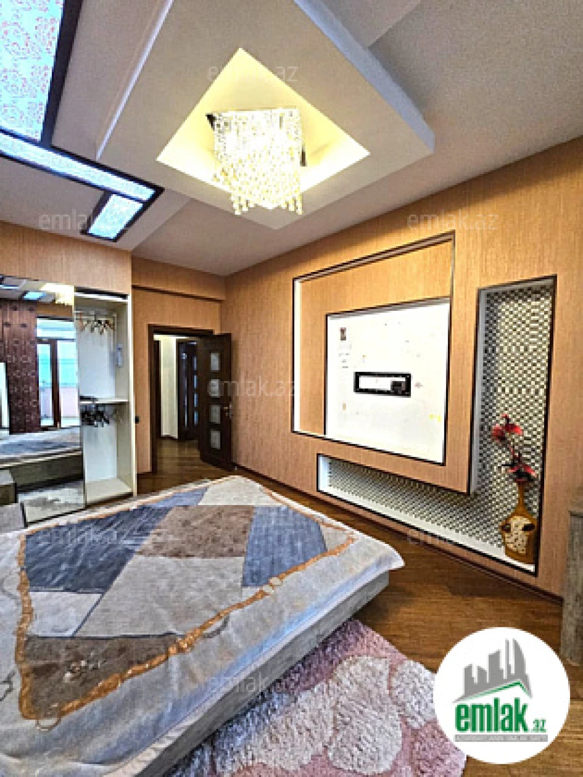 Satılır 4 otaqlı yeni tikili 207 m²