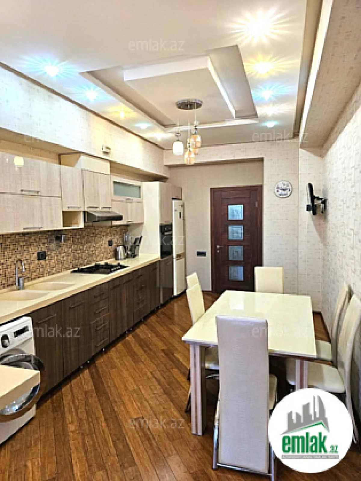 Satılır 4 otaqlı yeni tikili 207 m²