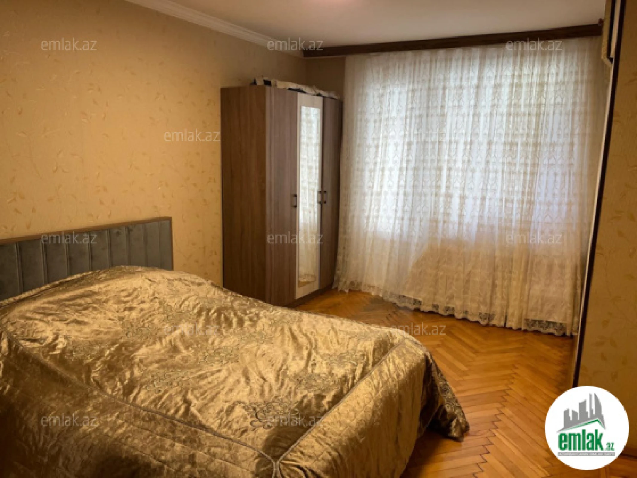 Satılır 3 otaqlı köhnə tikili 70 m²