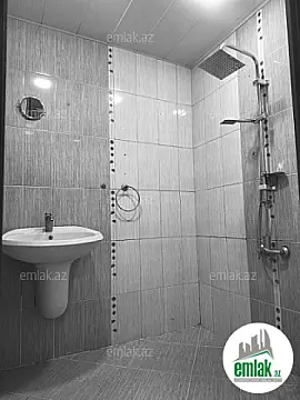 Satılır 3 otaqlı köhnə tikili 70 m²