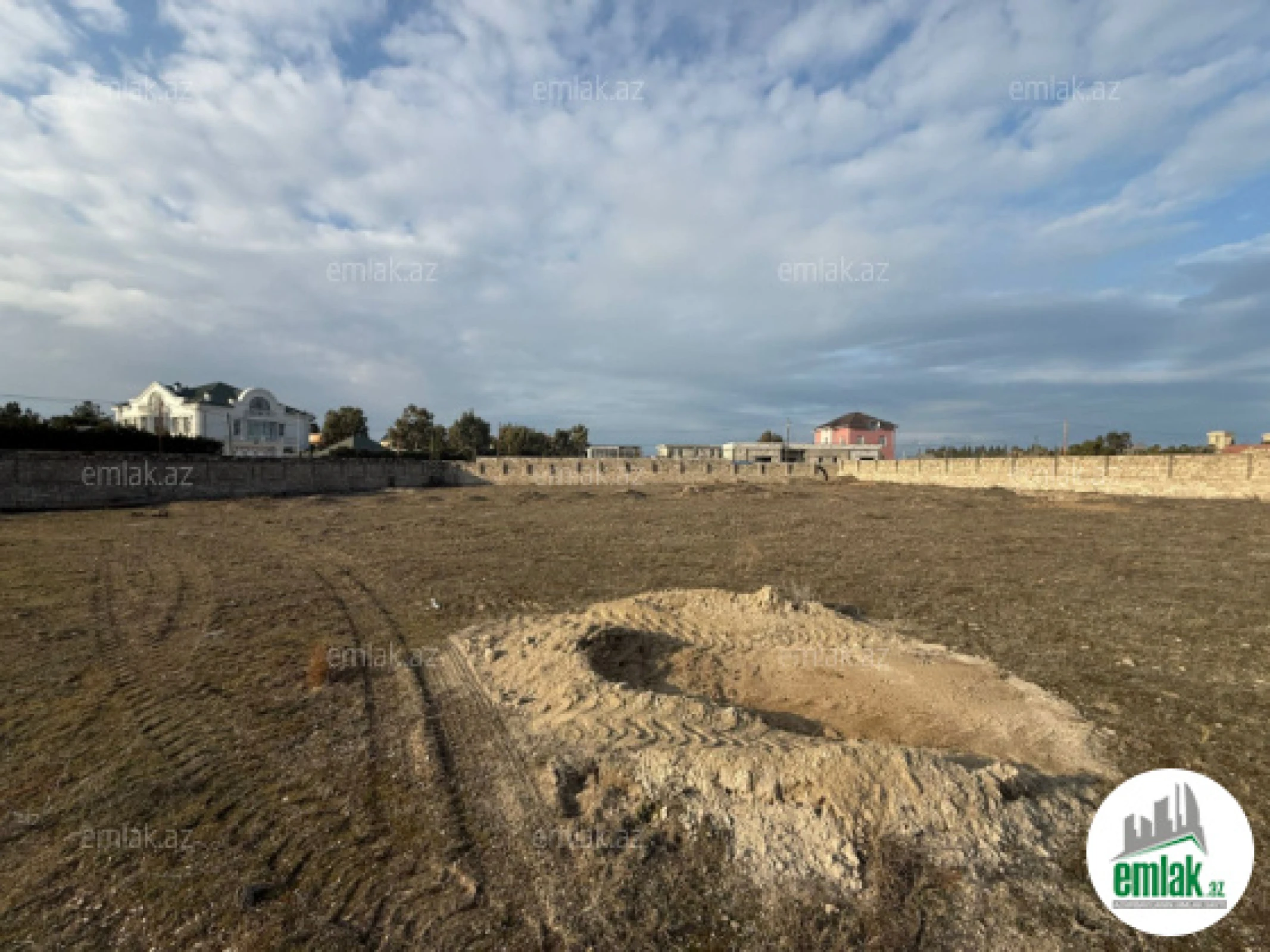 Satılır torpaq sahəsi 72 m²