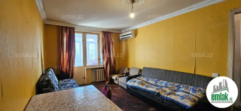 Satılır 2 otaqlı köhnə tikili 56 m²