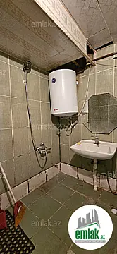 Satılır 2 otaqlı köhnə tikili 56 m²