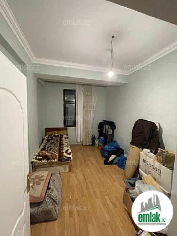 Satılır 3 otaqlı yeni tikili 85 m²