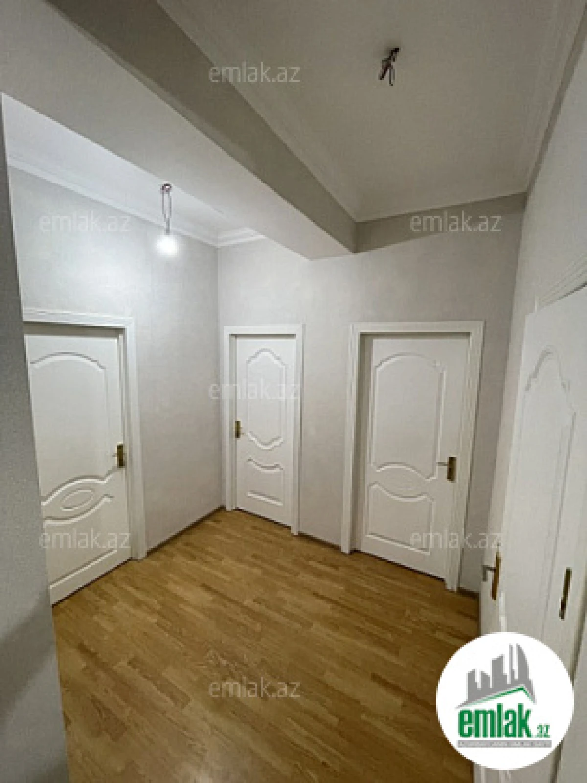 Satılır 3 otaqlı yeni tikili 85 m²