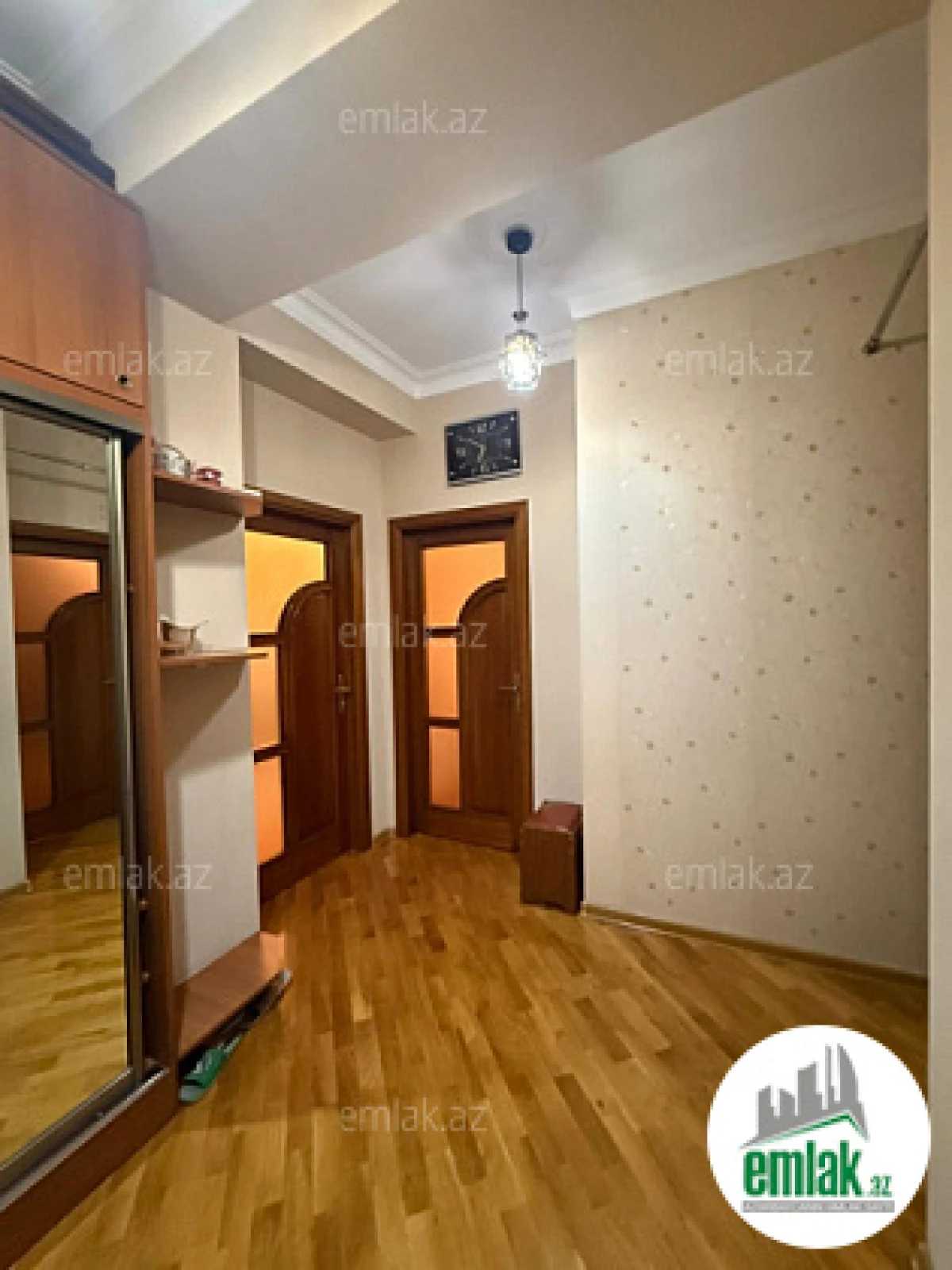 Satılır 3 otaqlı yeni tikili 75 m²