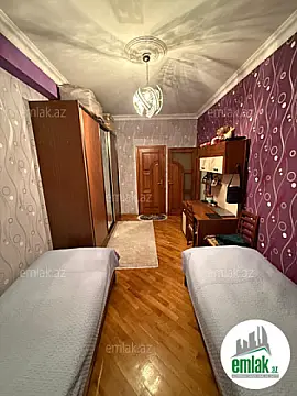 Satılır 3 otaqlı yeni tikili 75 m²