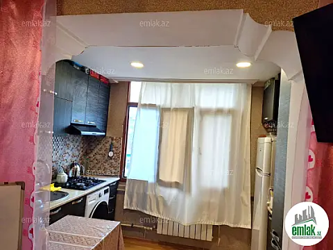 Satılır 3 otaqlı köhnə tikili 60 m²