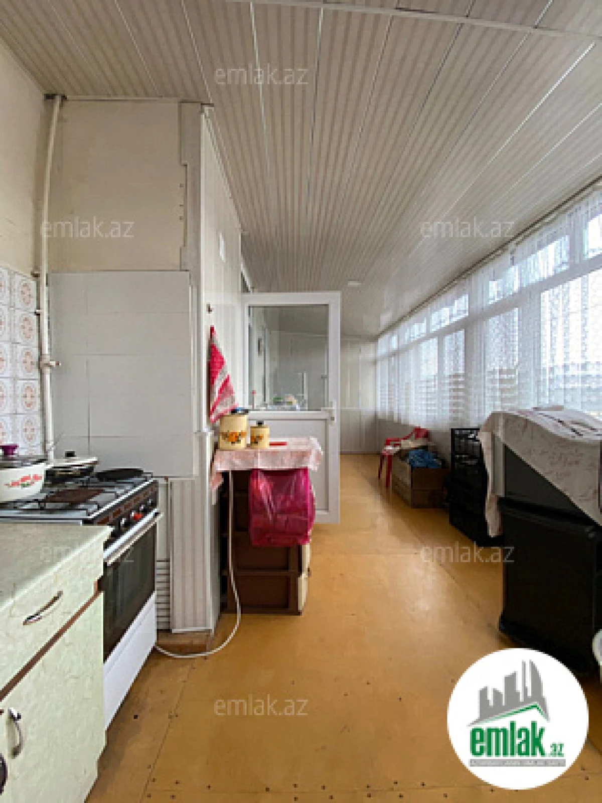 Satılır 5 otaqlı köhnə tikili 110 m²