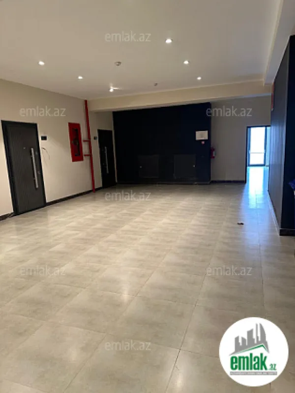 Satılır 3 otaqlı yeni tikili 137 m²