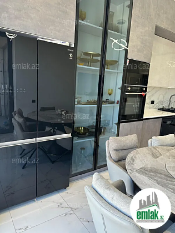 Satılır 3 otaqlı yeni tikili 137 m²