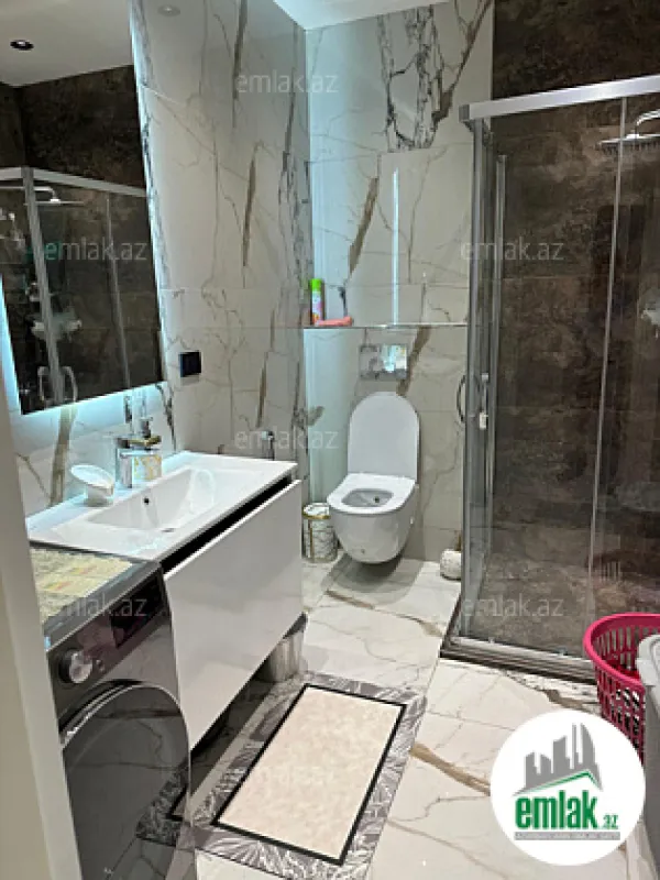 Satılır 3 otaqlı yeni tikili 137 m²