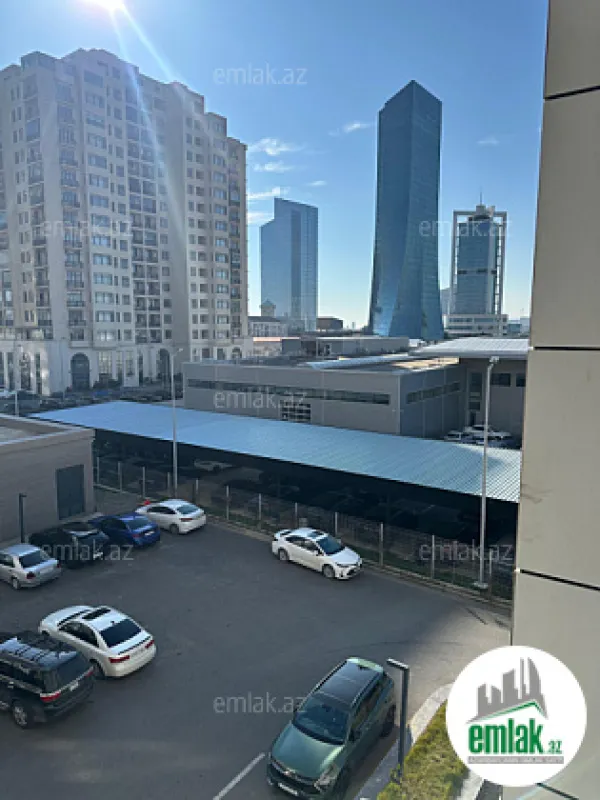 Satılır 3 otaqlı yeni tikili 137 m²