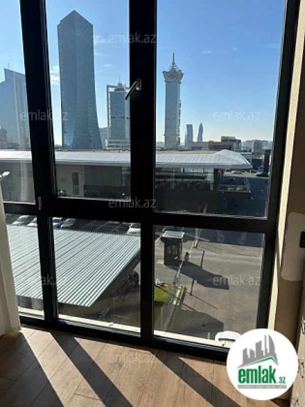 Satılır 3 otaqlı yeni tikili 137 m²