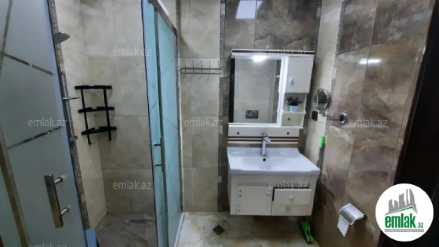 Satılır 3 otaqlı yeni tikili 95 m²