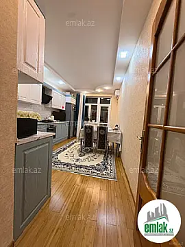 Satılır 3 otaqlı yeni tikili 125 m²