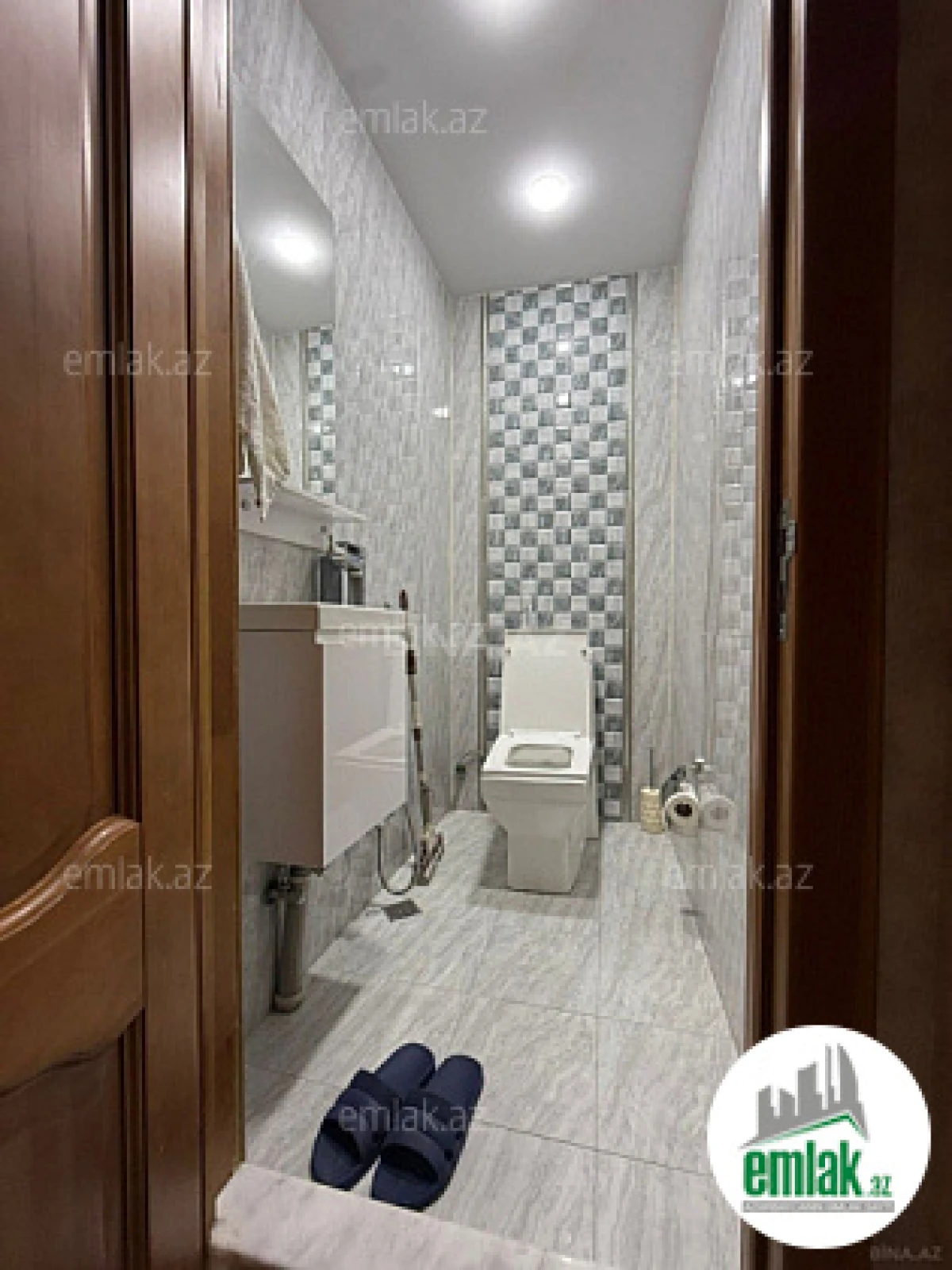 Satılır 3 otaqlı yeni tikili 125 m²