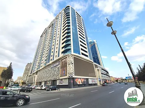 Satılır 6 otaqlı yeni tikili 400 m² — Bakı 6 otaq 400.00 m²