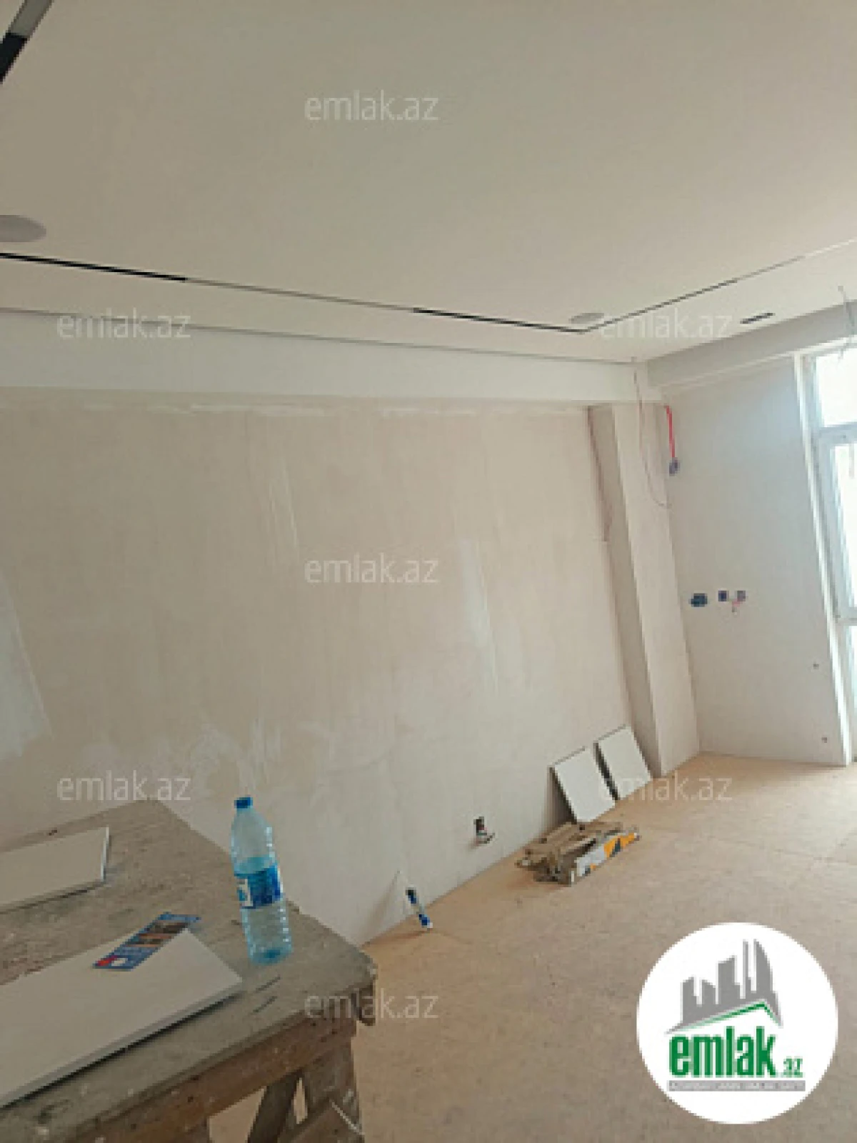 Satılır 2 otaqlı yeni tikili 60 m²