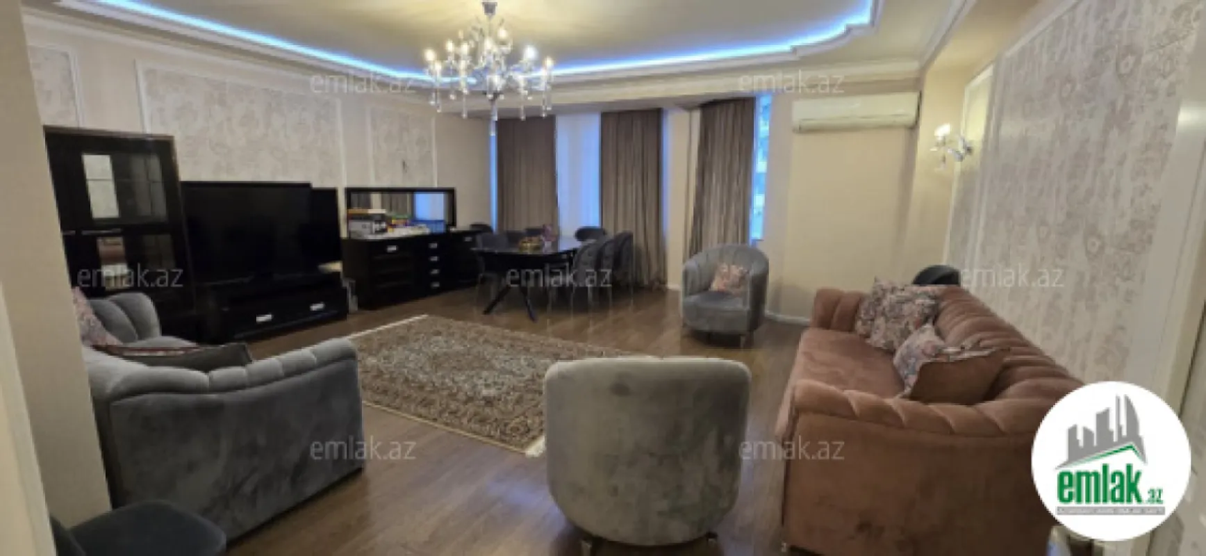 Satılır 3 otaqlı yeni tikili 130 m²
