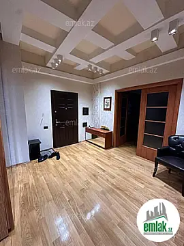 Satılır 3 otaqlı yeni tikili 185 m²