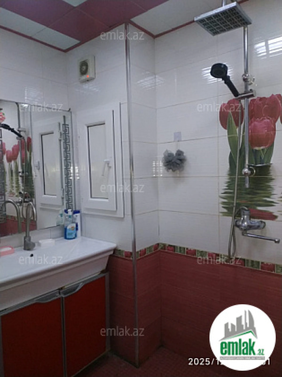 Satılır 3 otaqlı köhnə tikili 90 m²