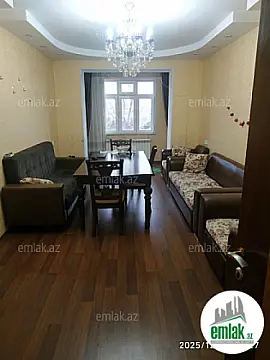 Satılır 3 otaqlı köhnə tikili 90 m²