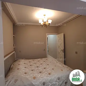 Satılır 3 otaqlı köhnə tikili 70 m²