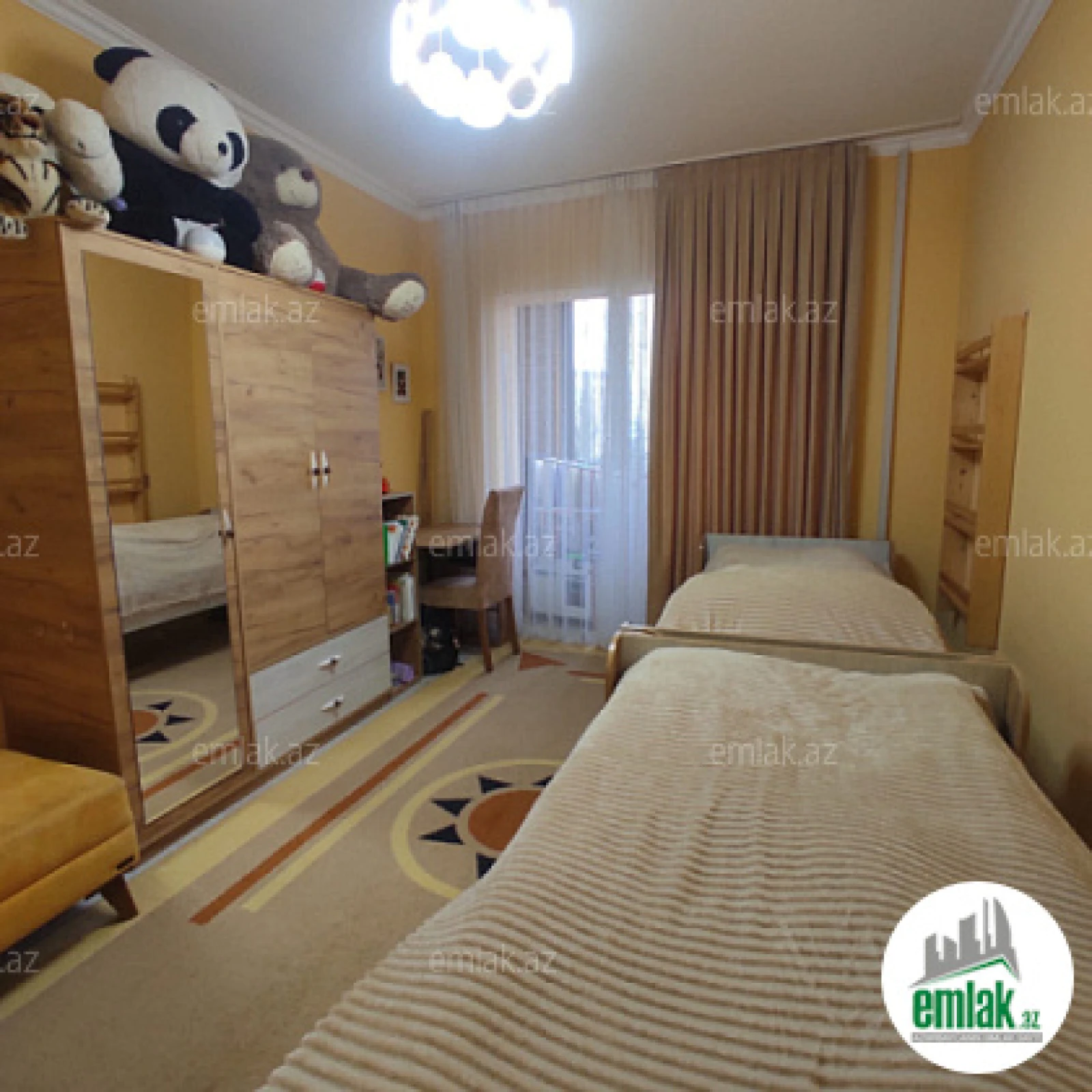 Satılır 3 otaqlı köhnə tikili 70 m²