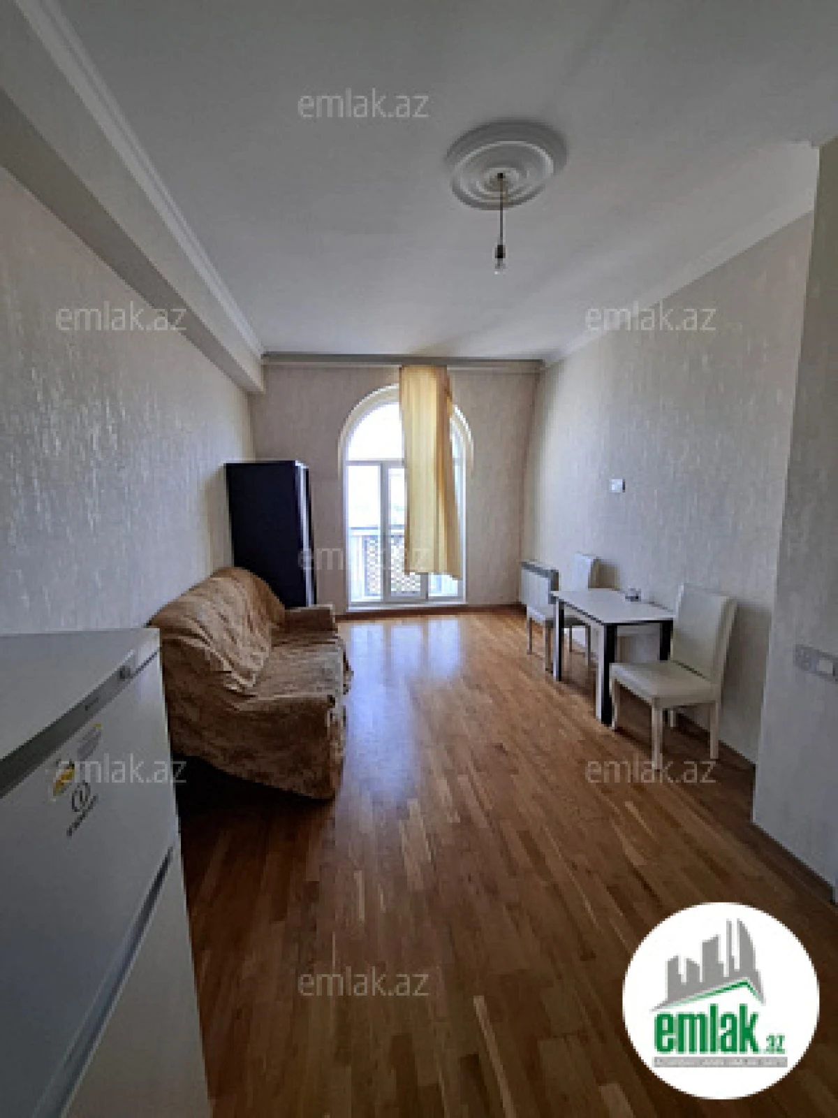 Satılır 2 otaqlı yeni tikili 45 m²