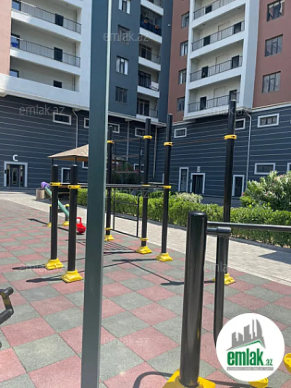 Satılır 2 otaqlı yeni tikili 110 m²