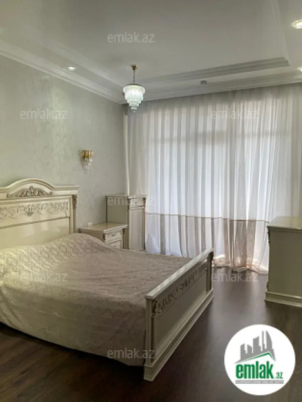 Satılır 2 otaqlı yeni tikili 110 m²