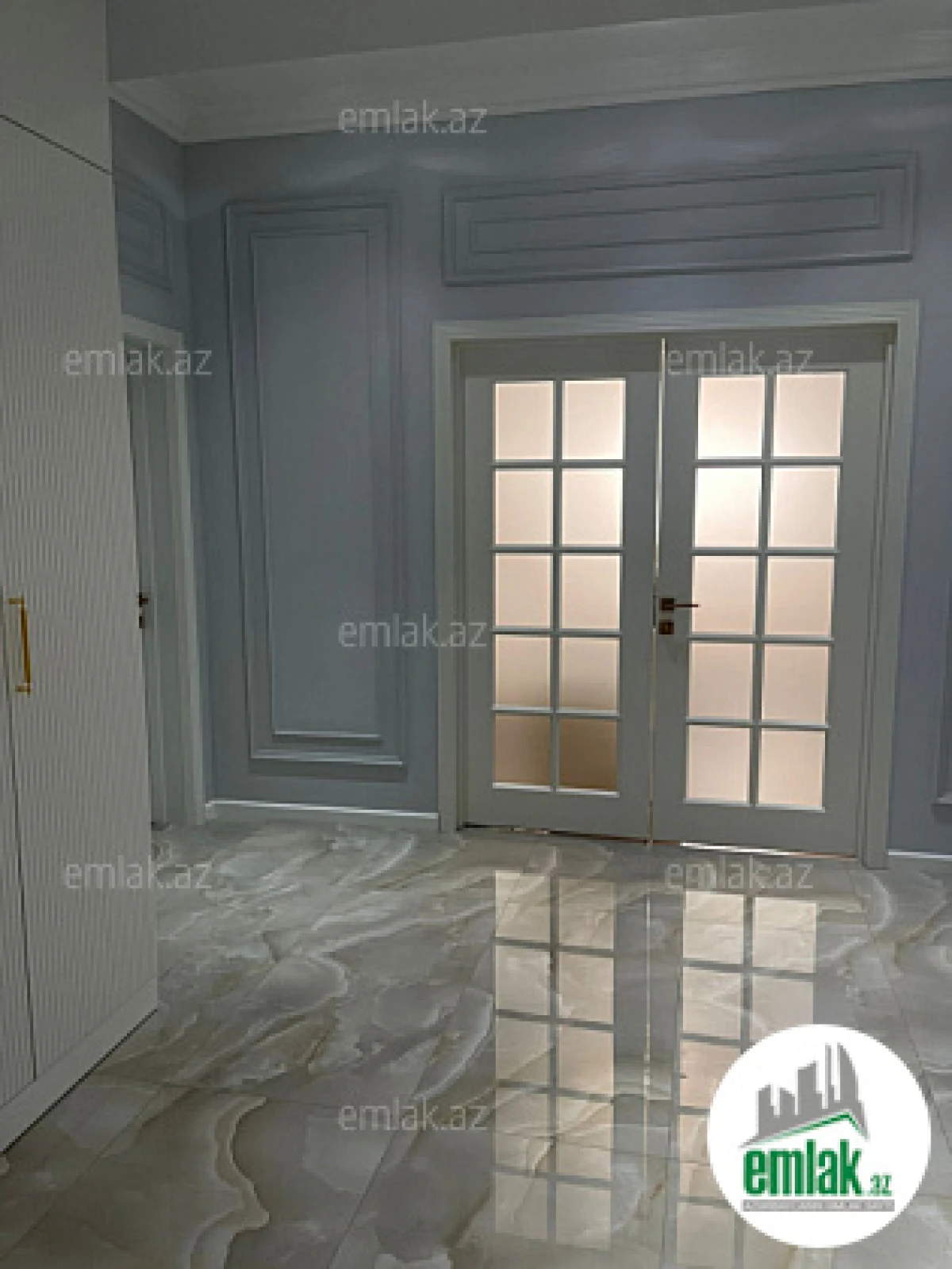 Satılır 2 otaqlı yeni tikili 110 m²