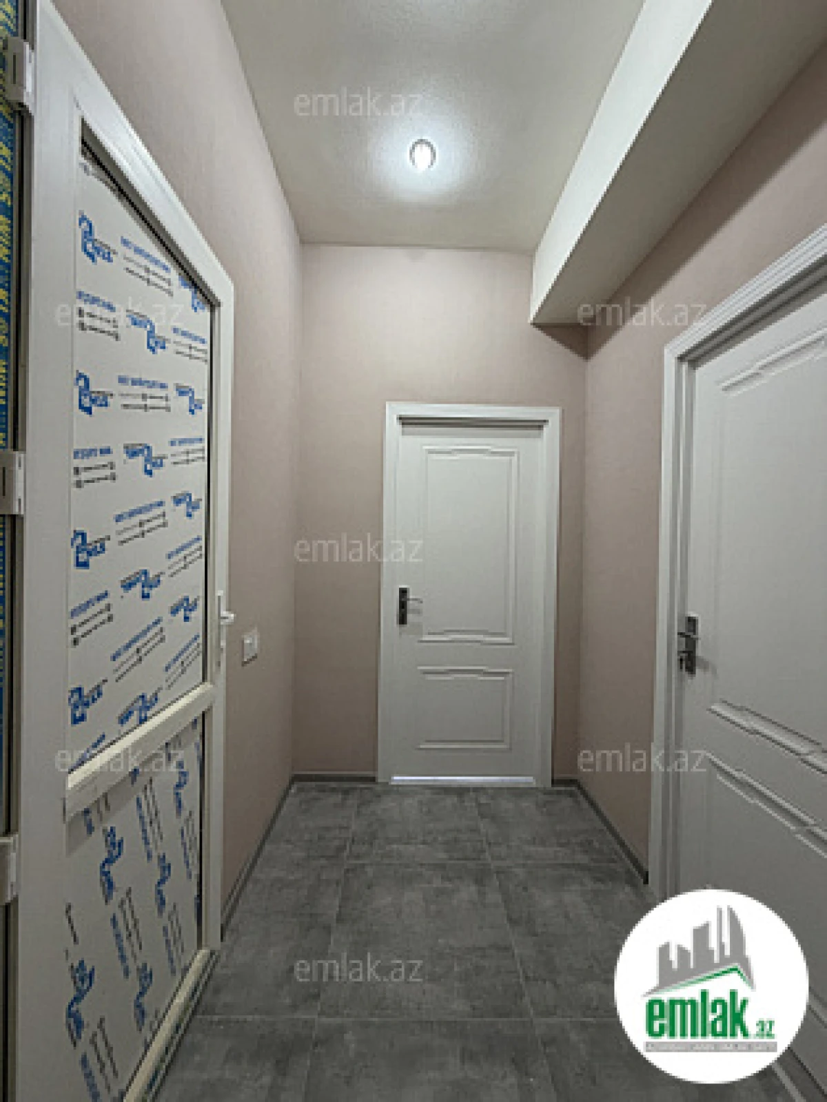 Satılır 2 otaqlı yeni tikili 44 m²