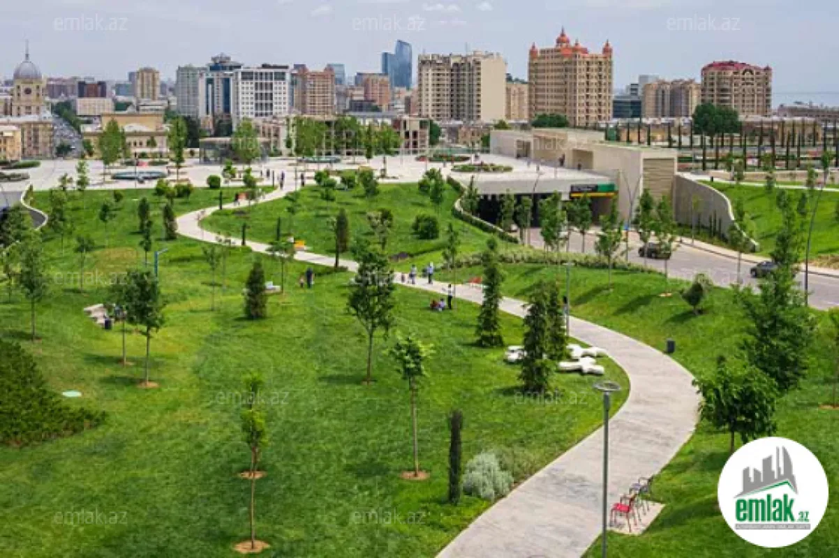 Satılır 4 otaqlı yeni tikili 160 m²