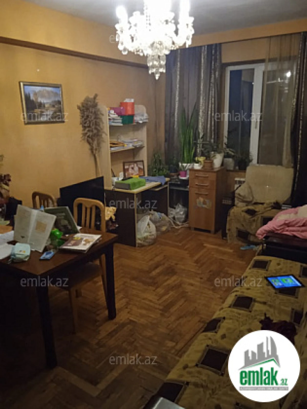 Satılır 3 otaqlı köhnə tikili 80 m²