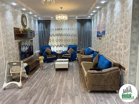 Satılır 4 otaqlı yeni tikili 150 m²