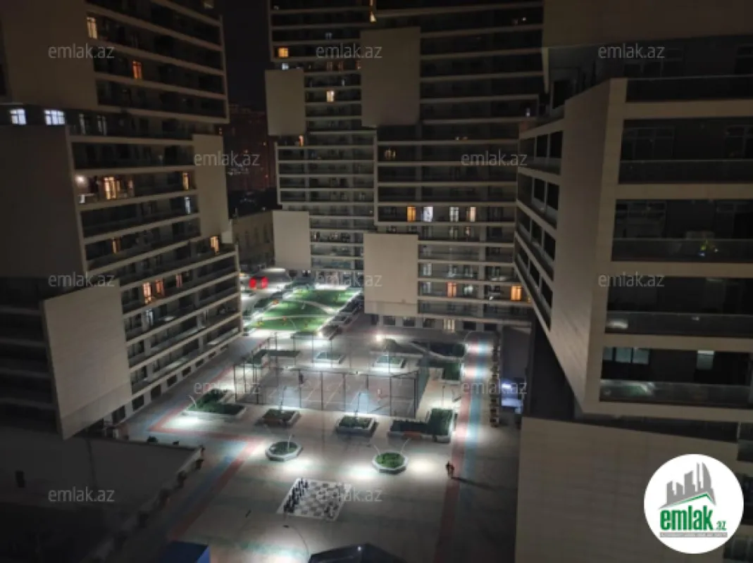 Satılır 4 otaqlı yeni tikili 150 m²