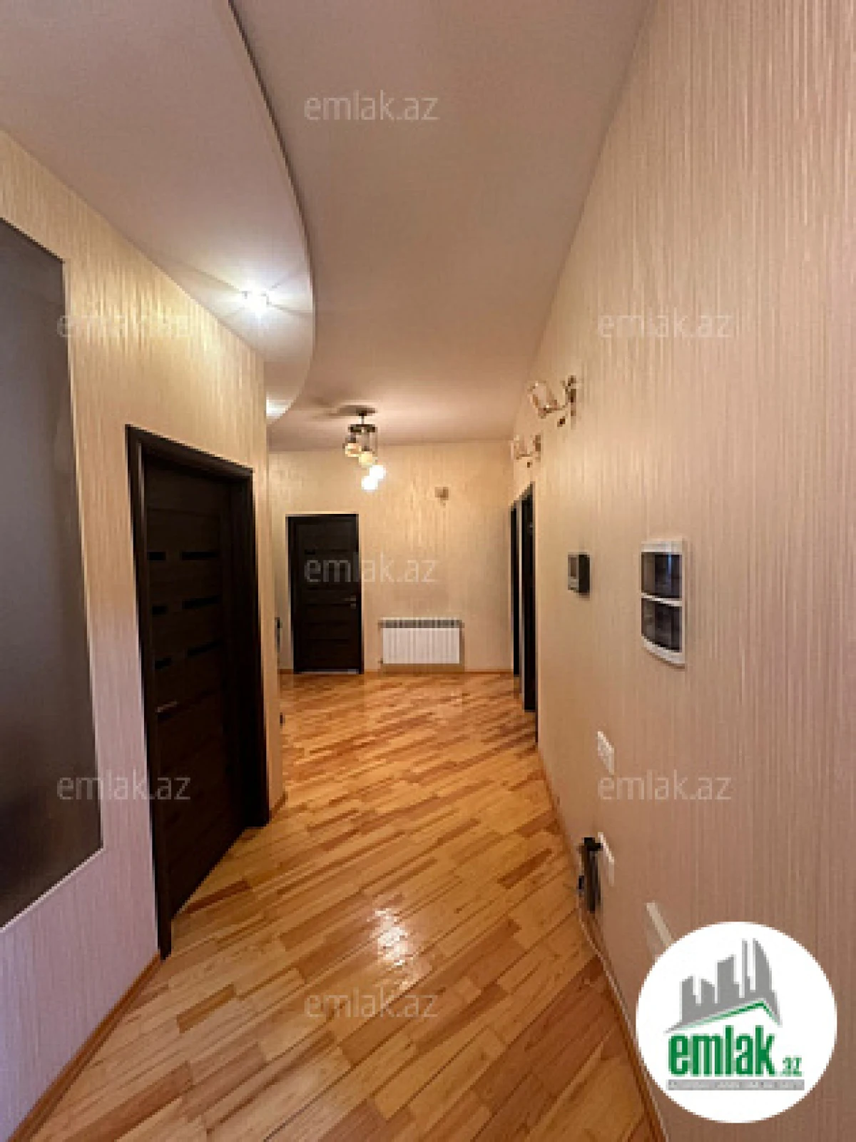 Satılır 4 otaqlı yeni tikili 150 m²