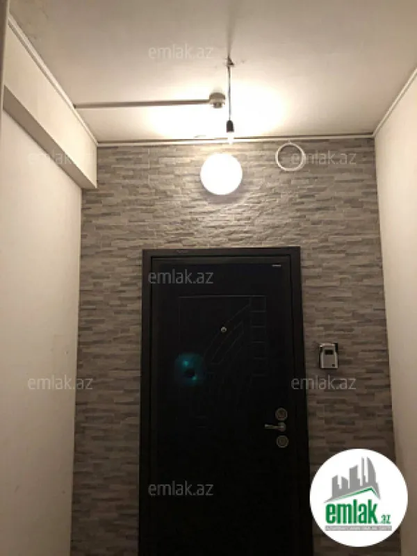 Satılır 4 otaqlı yeni tikili 150 m²