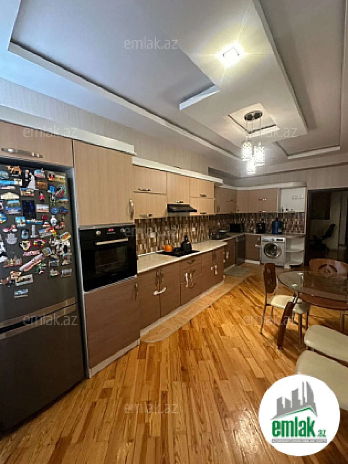 Satılır 4 otaqlı yeni tikili 150 m²