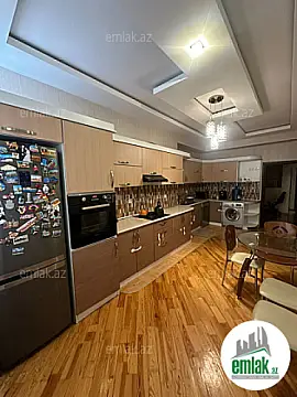 Satılır 4 otaqlı yeni tikili 150 m²